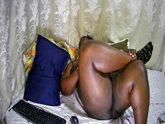 chubby-cherry webcam