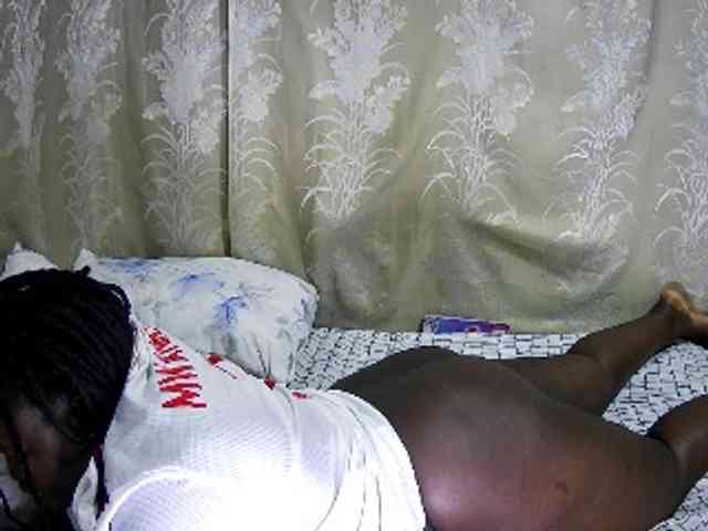 chubby-cherry webcam