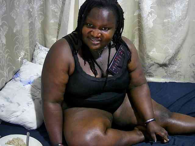 chubby-cherry webcam