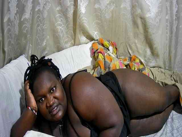 chubby-cherry webcam