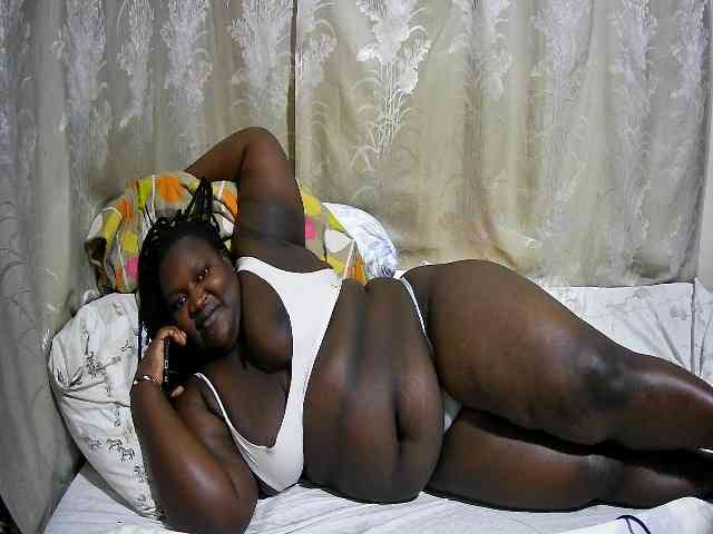 chubby-cherry webcam