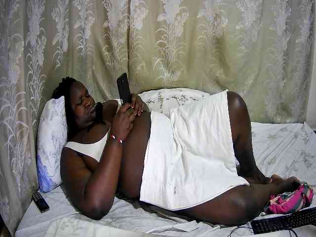 chubby-cherry webcam