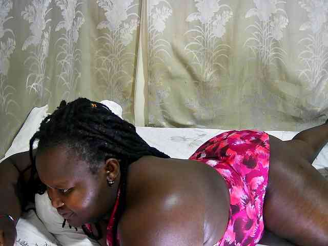chubby-cherry webcam