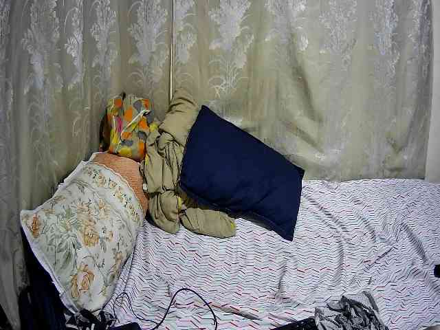 chubby-cherry webcam