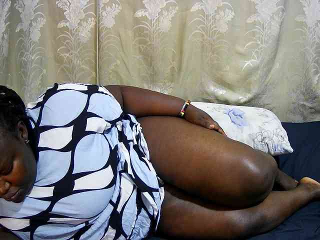 chubby-cherry webcam