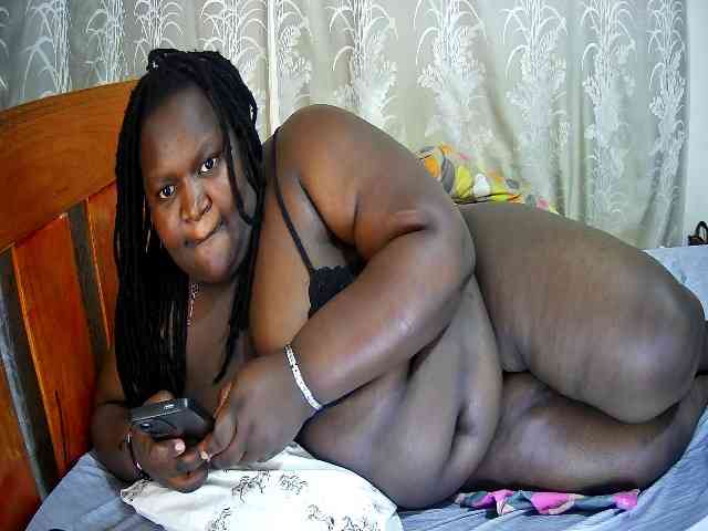 chubby-cherry webcam