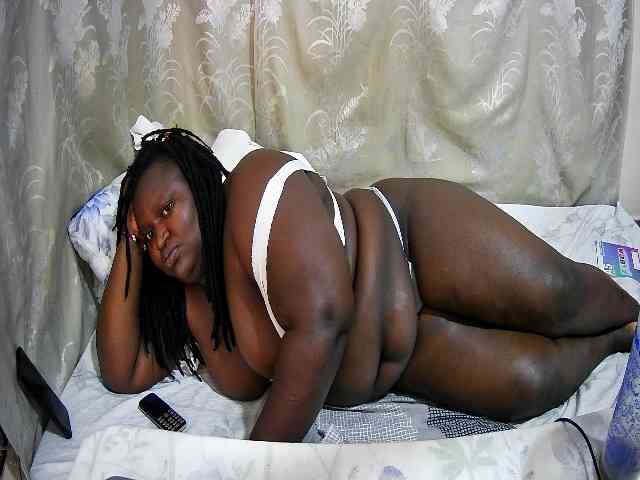 chubby-cherry webcam