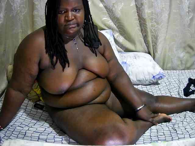 chubby-cherry webcam