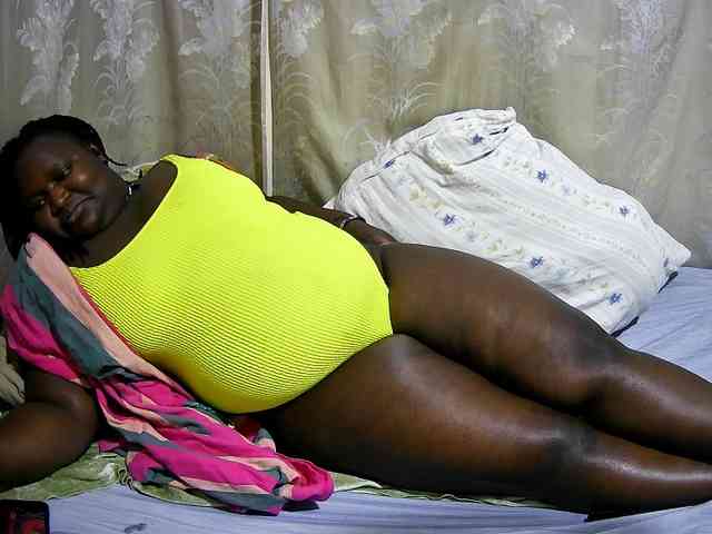 chubby-cherry webcam