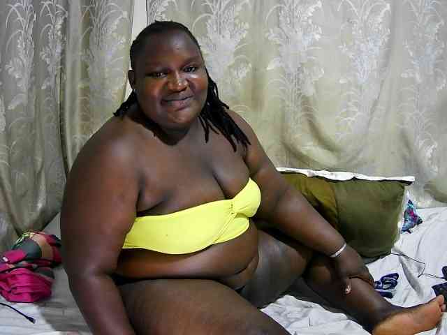 chubby-cherry webcam