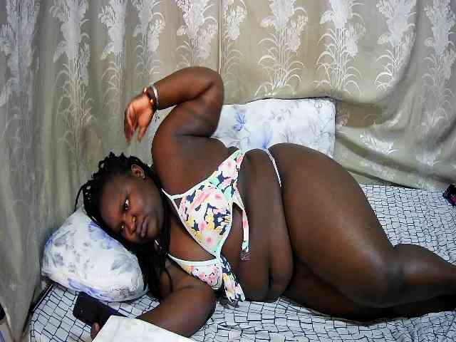 chubby-cherry webcam