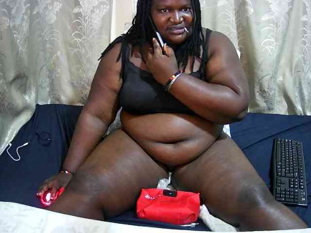 chubby-cherry webcam