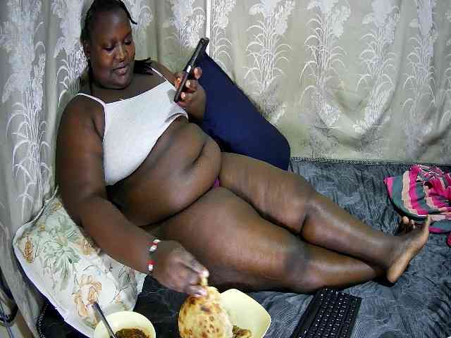 chubby-cherry webcam