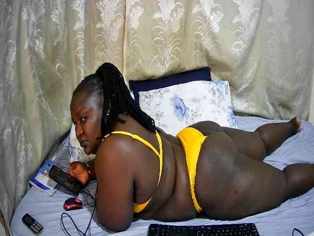 chubby-cherry webcam