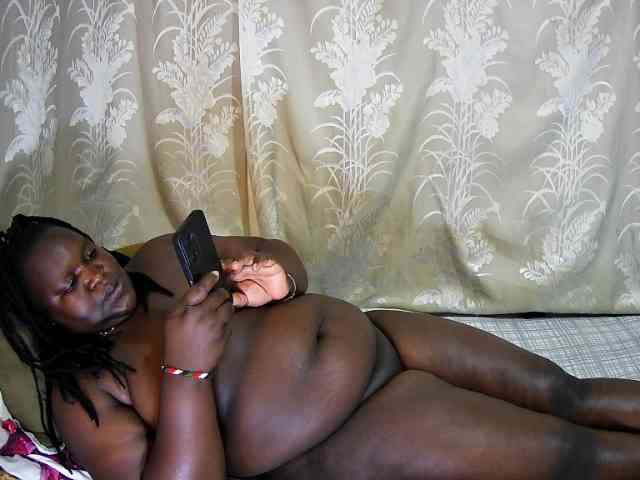 chubby-cherry webcam