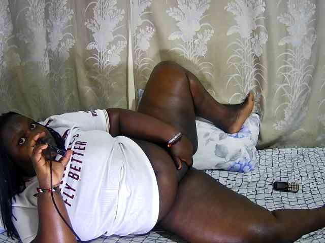 chubby-cherry webcam