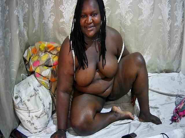 chubby-cherry webcam