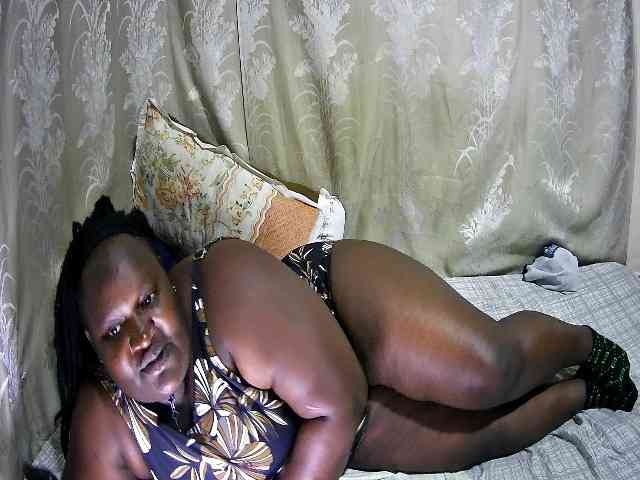 chubby-cherry webcam