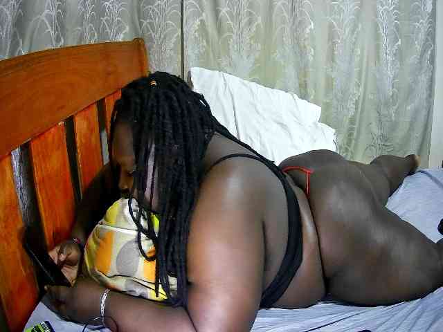 chubby-cherry webcam