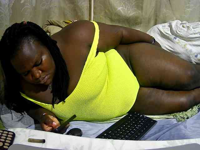 chubby-cherry webcam