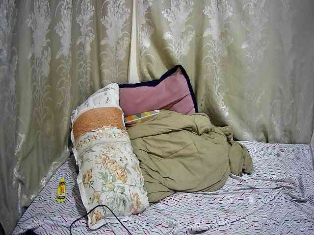 chubby-cherry webcam