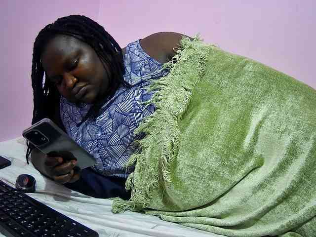 chubby-cherry webcam