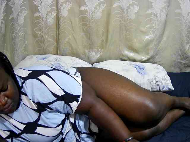 chubby-cherry webcam