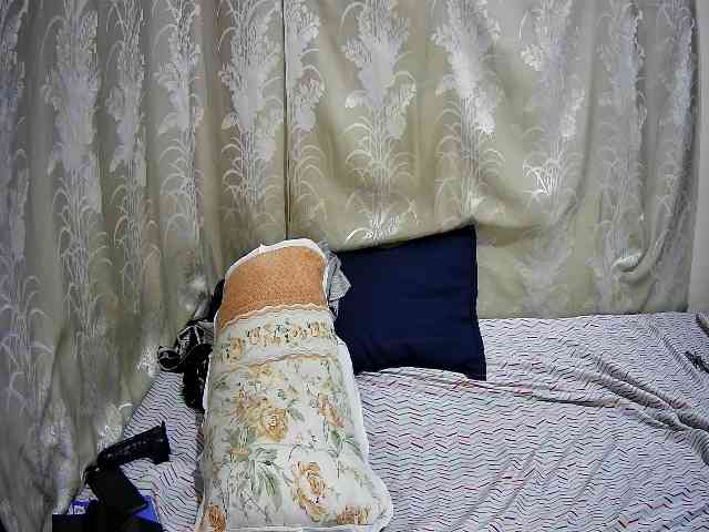 chubby-cherry webcam