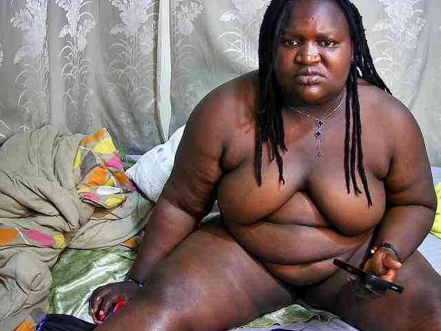 chubby-cherry webcam