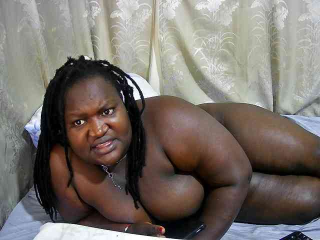 chubby-cherry webcam