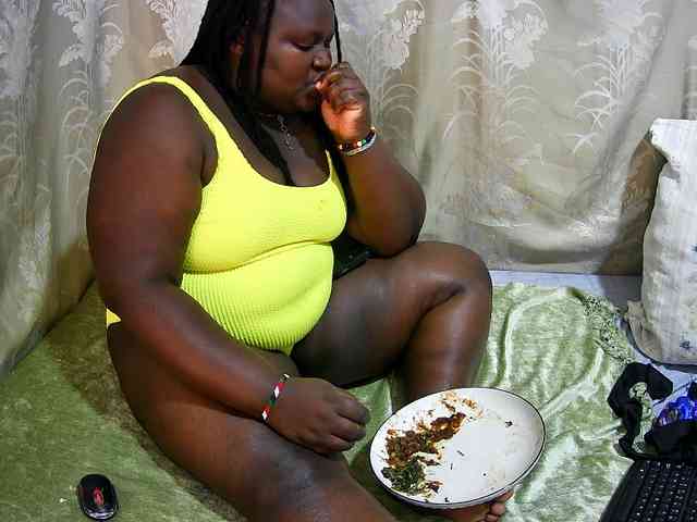 chubby-cherry webcam