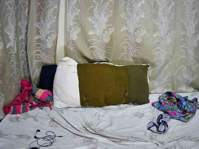 chubby-cherry webcam