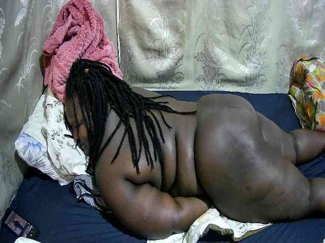 chubby-cherry webcam