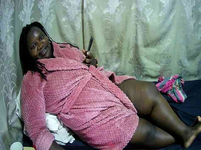 chubby-cherry webcam