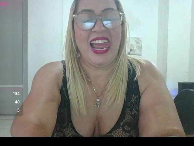 Hotmommyxxx