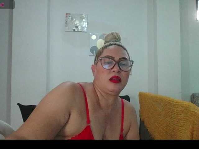 Hotmommyxxx