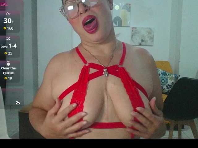 Hotmommyxxx