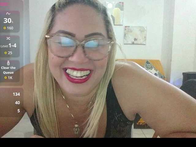 Hotmommyxxx