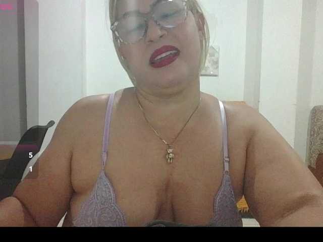 Hotmommyxxx