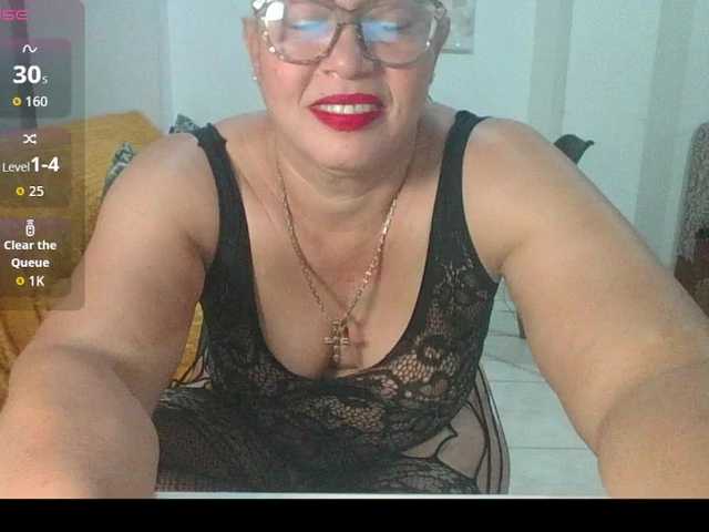 Hotmommyxxx