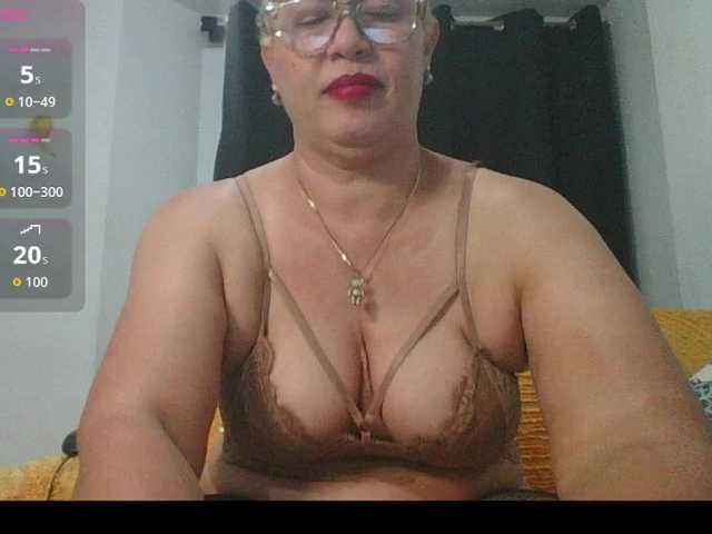 Hotmommyxxx