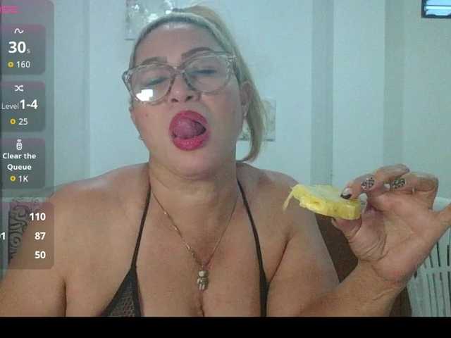Hotmommyxxx