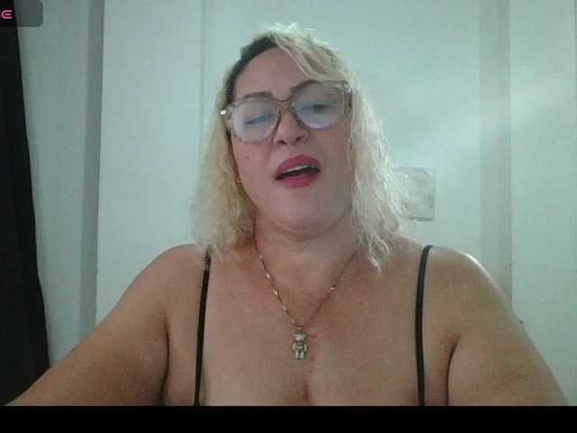 Hotmommyxxx
