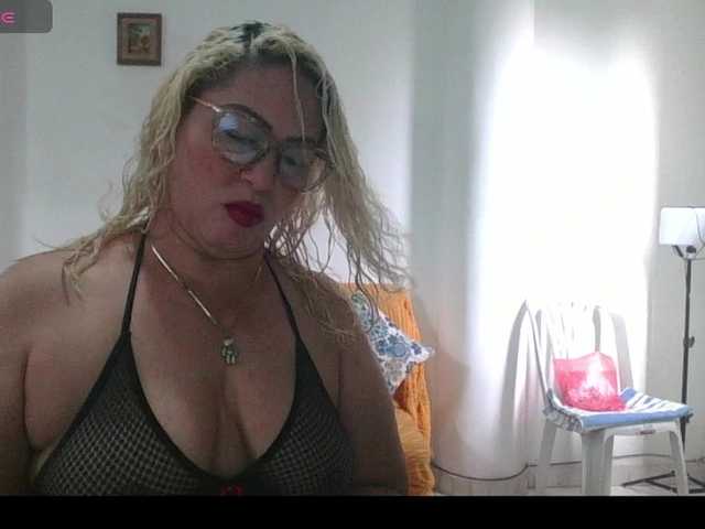Hotmommyxxx