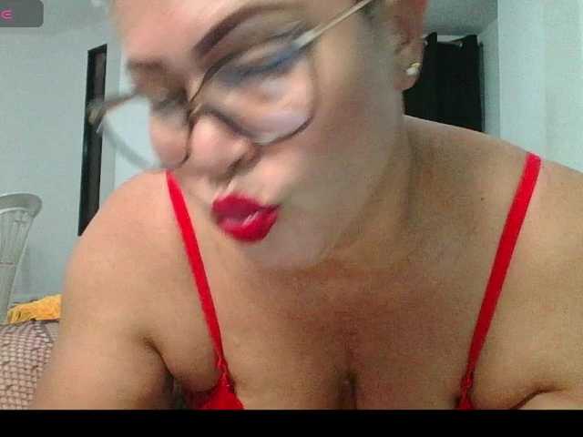 Hotmommyxxx