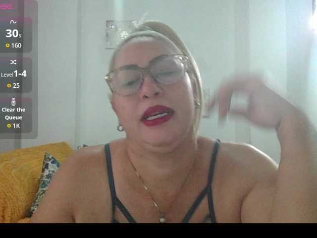 Hotmommyxxx