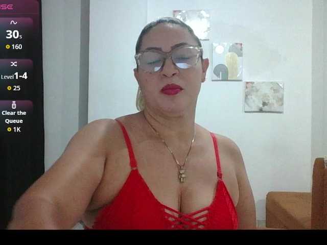 Hotmommyxxx
