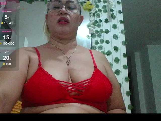 Hotmommyxxx