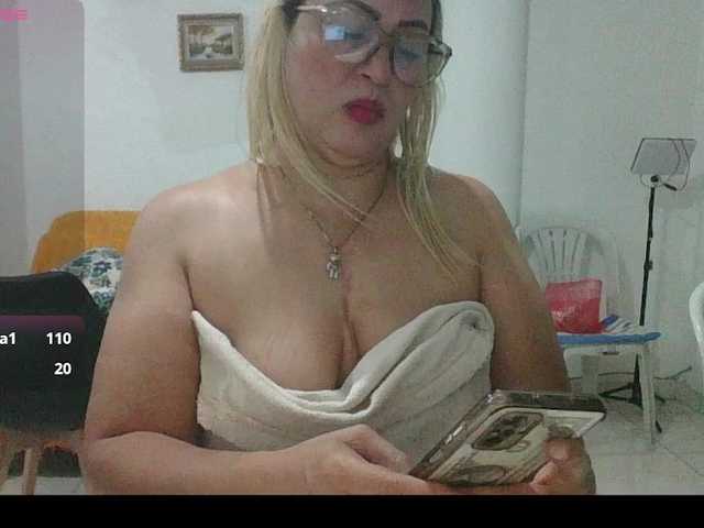 Hotmommyxxx