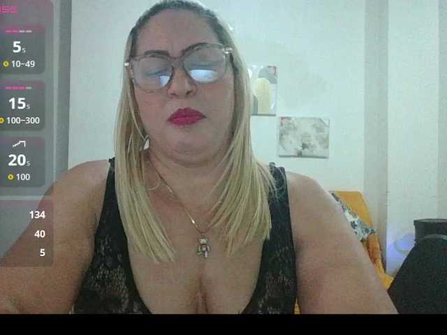 Hotmommyxxx
